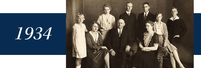 1934